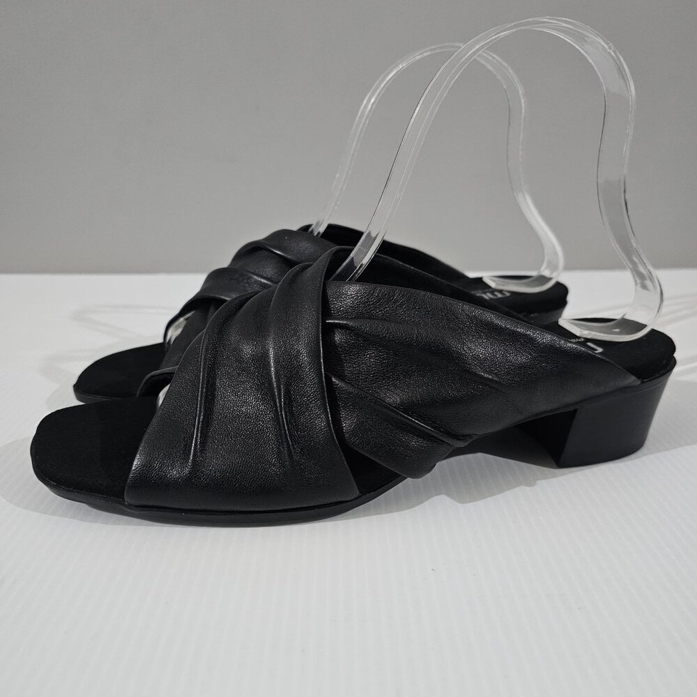 Munro Lee Slide Slip On Sandal Low Heel Shoe Black Lamb Leather Size 8